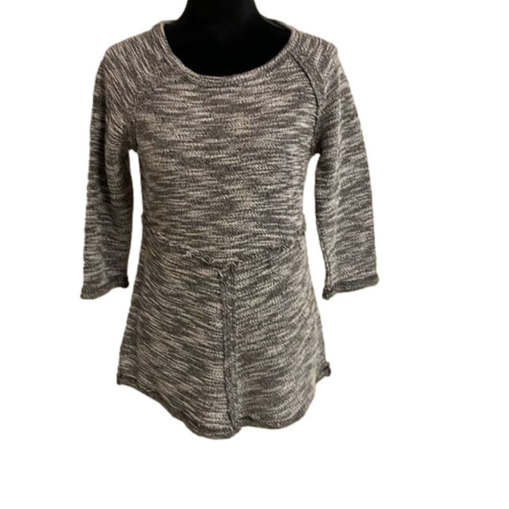 MAURICES three-quarter length top from size S